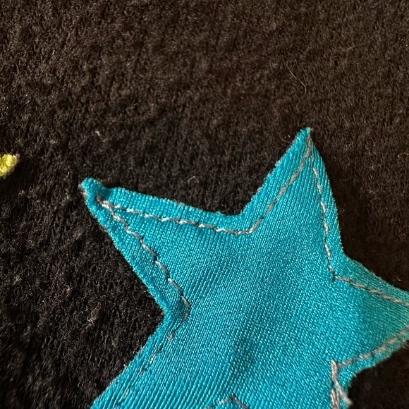 Designer From Denny’s-Random Hearts Kids Black Hoodie with Vibrant Star Design - Picture 3 of 7